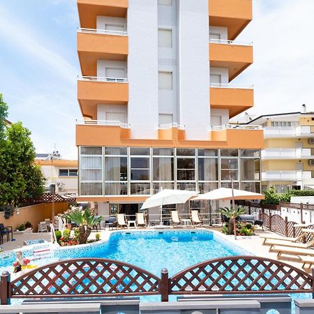 Hotel Baltic Alba Adriatica Luaran gambar